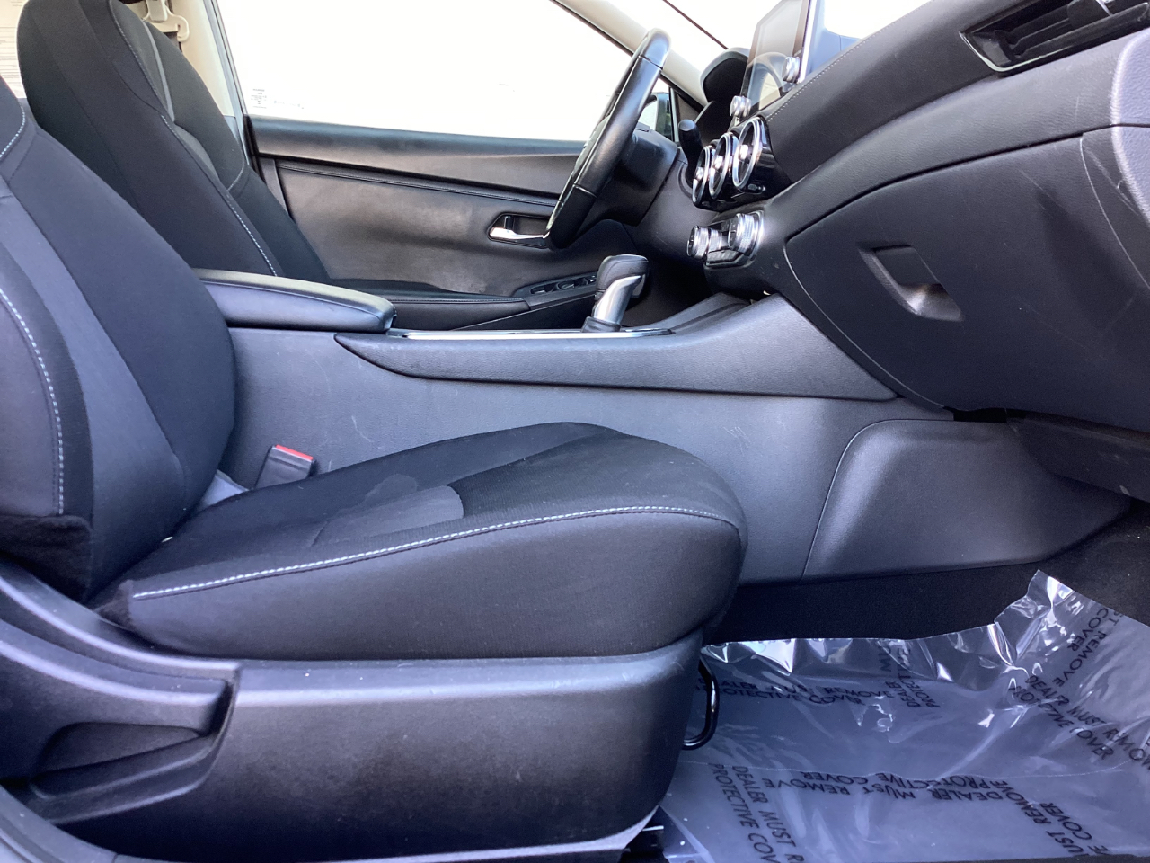 2023 Nissan Sentra SV photo 6