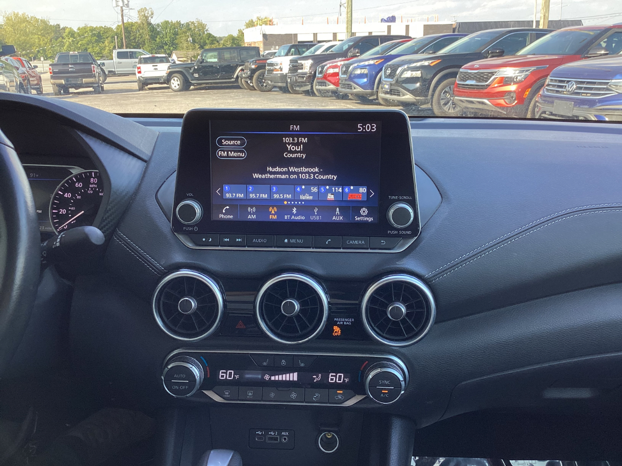 2023 Nissan Sentra SV photo 14