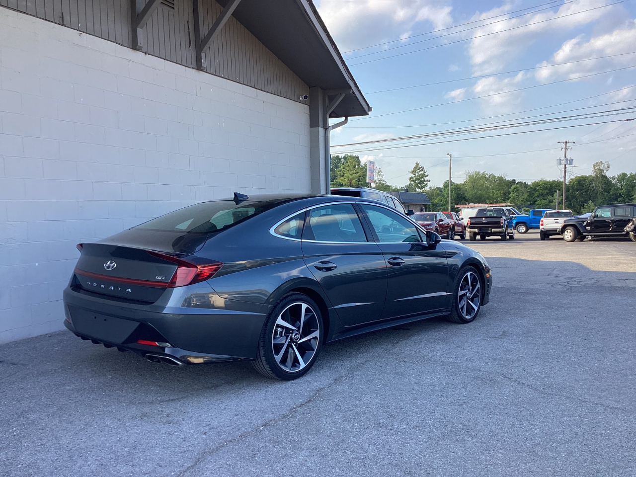 2023 Hyundai Sonata SEL Plus photo 3