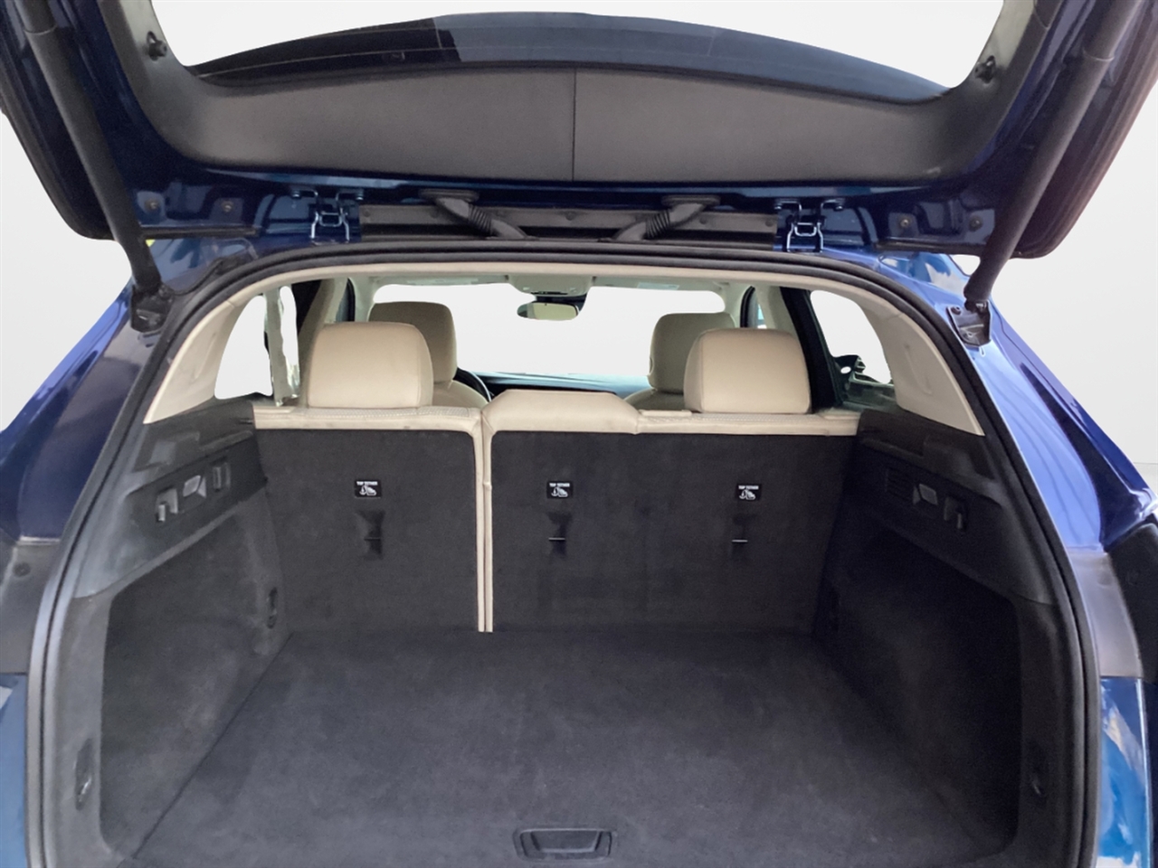 2023 Buick Envision Preferred photo 10