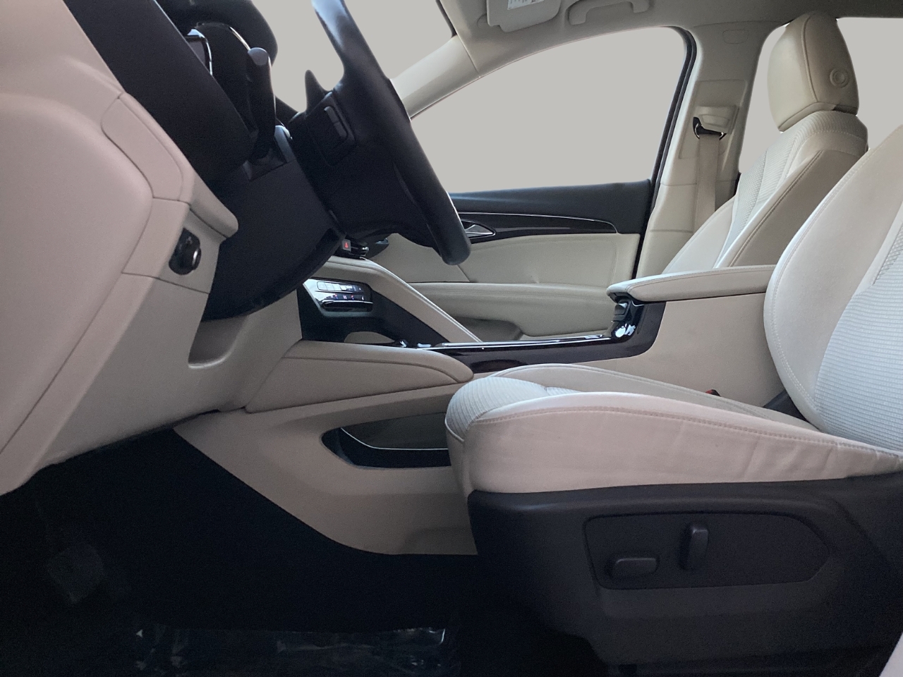 2023 Buick Envision Preferred photo 14