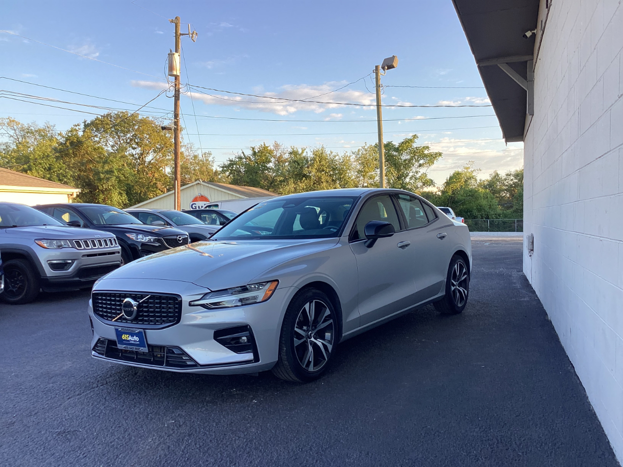 2024 Volvo S60 Core photo 4