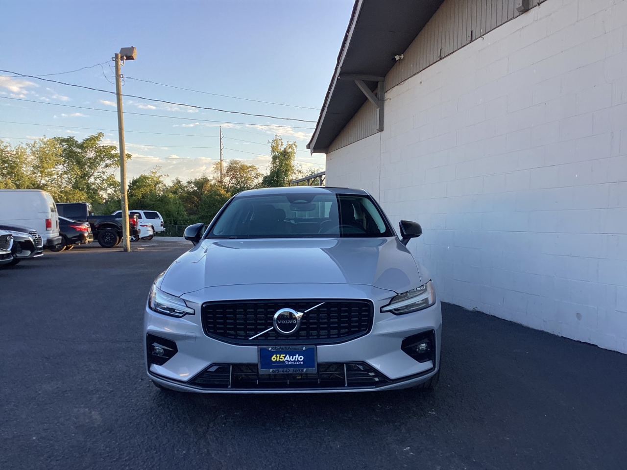 2024 Volvo S60 Core photo 5