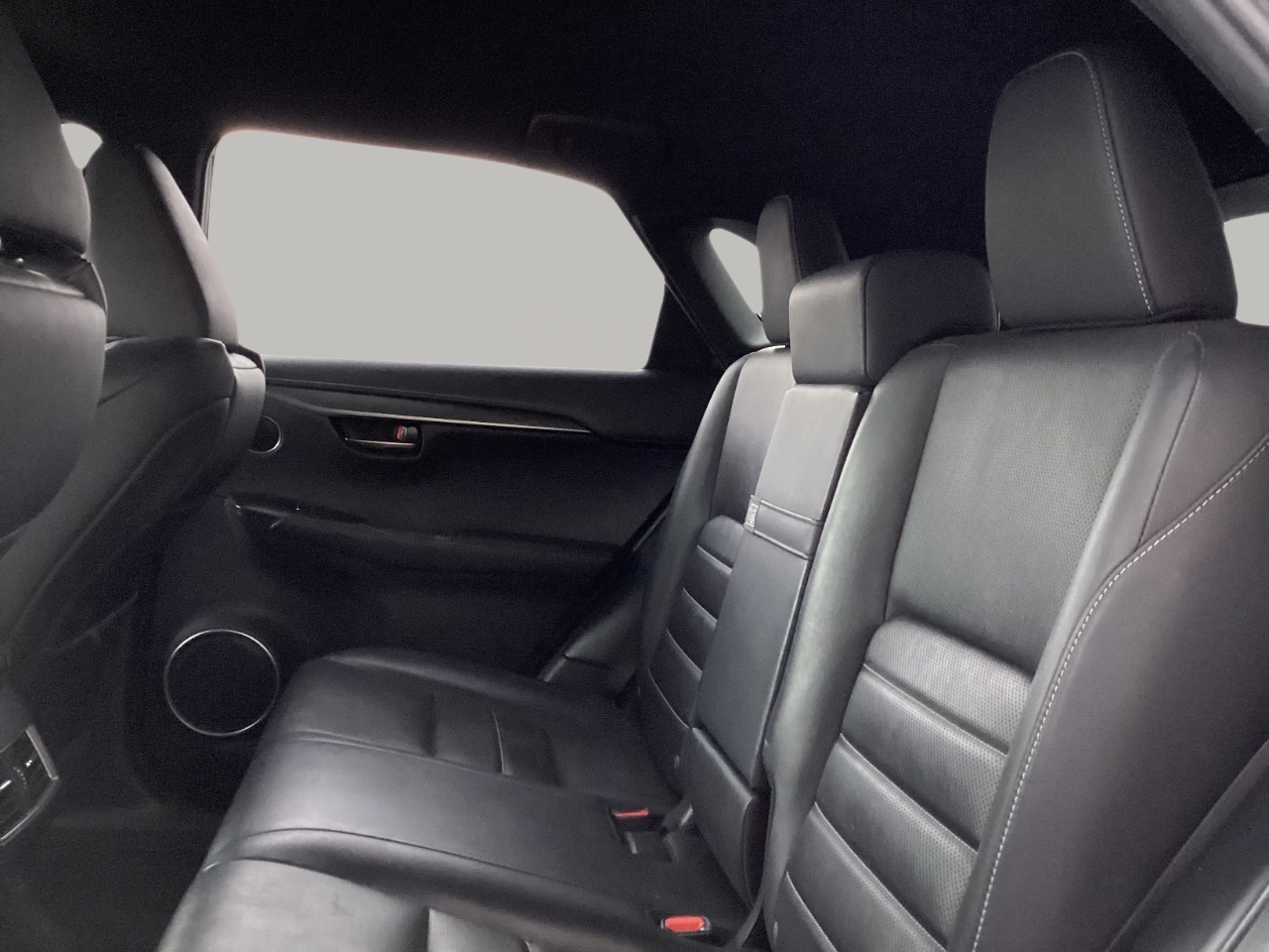 Lexus NX 200t FWD 2019