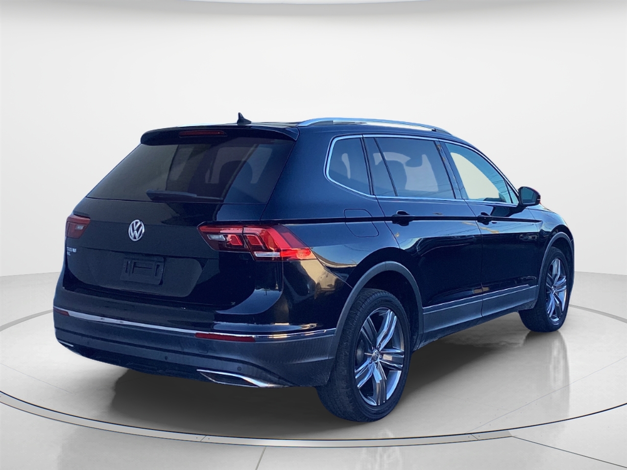 Volkswagen Tiguan SE 4Motion 2021