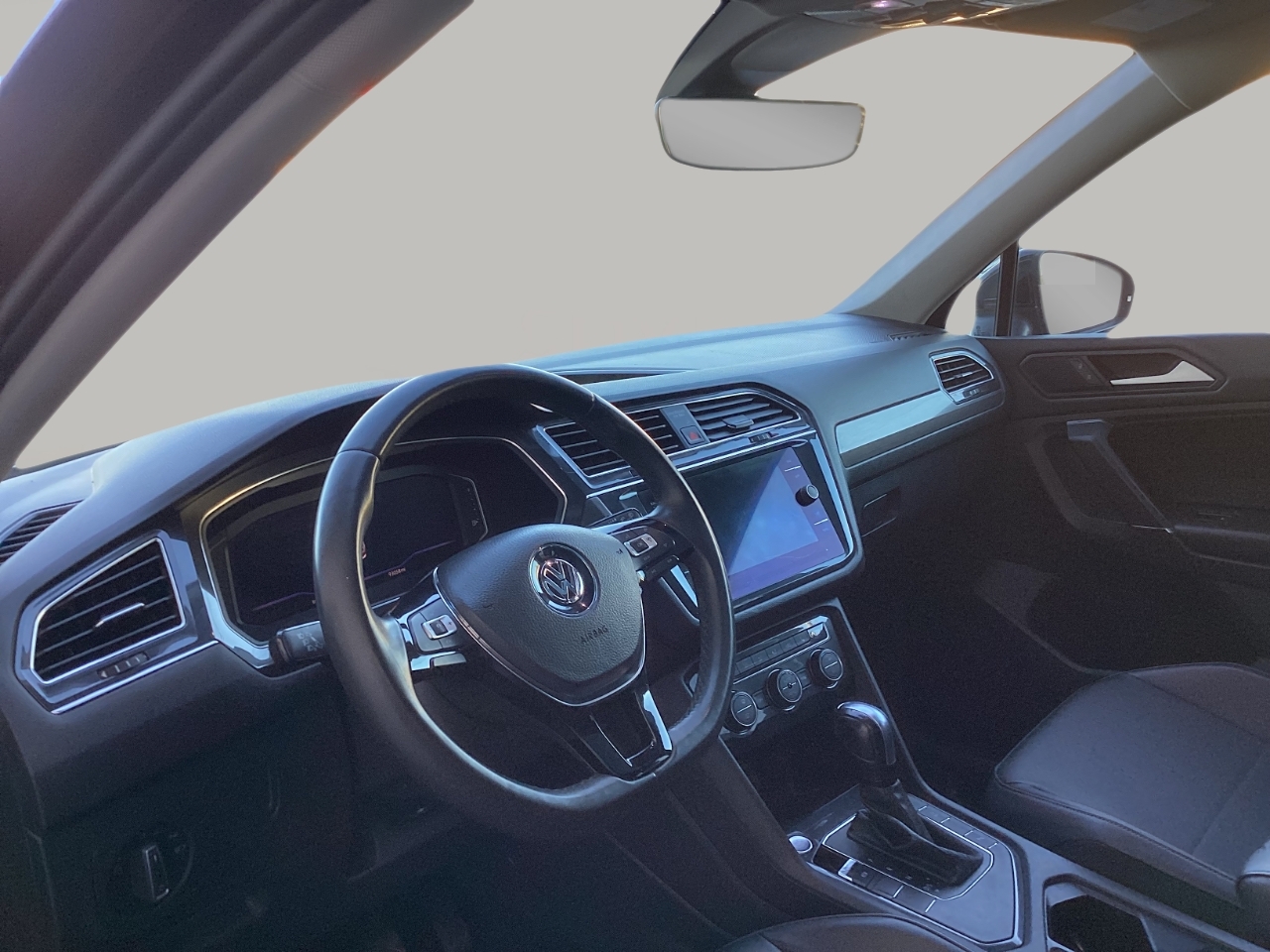 Volkswagen Tiguan SE 4Motion 2021