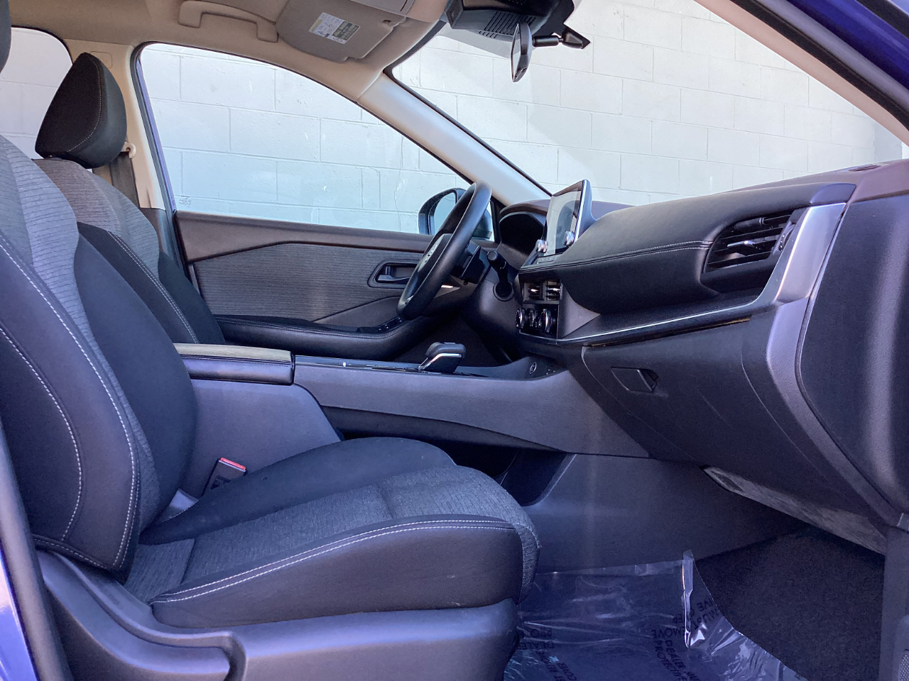 Nissan Rogue SV 2023