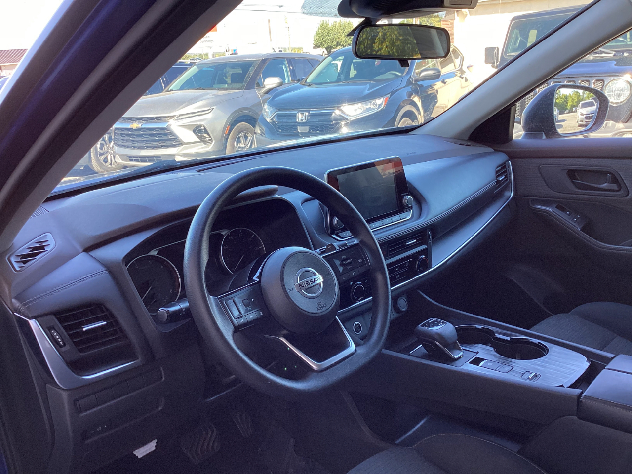Nissan Rogue SV 2023