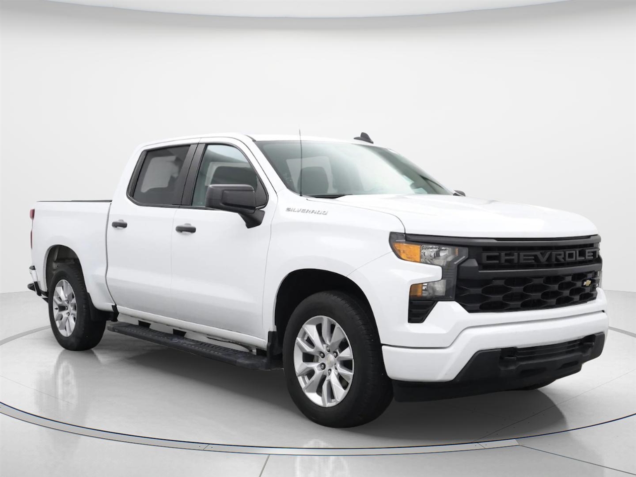 2022 Chevrolet Silverado 1500 Limited Custom Crew Cab Short Box 2WD