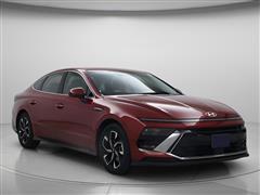 2025 Hyundai Sonata Hybrid 