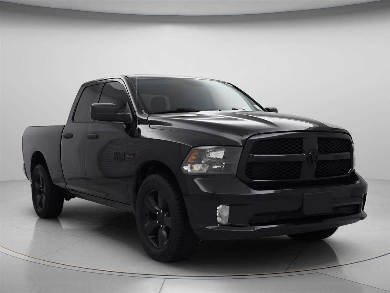 2019 RAM 1500 Classic Tradesman Crew Cab SWB 4WD