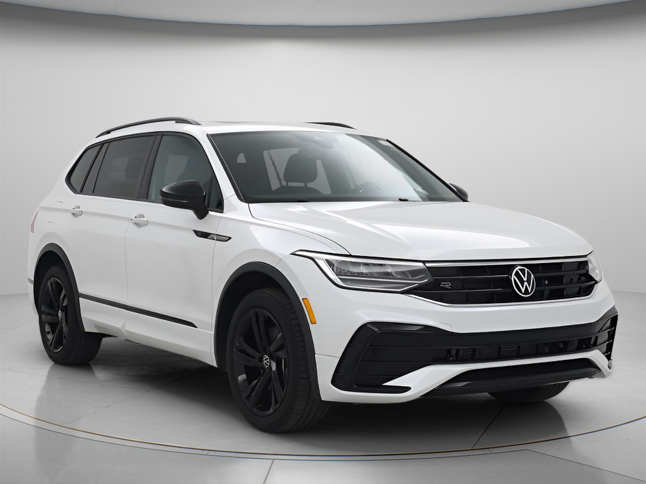 2023 Volkswagen Tiguan SE R-Line Black 4MOTION