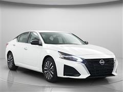 2025 Nissan Altima 