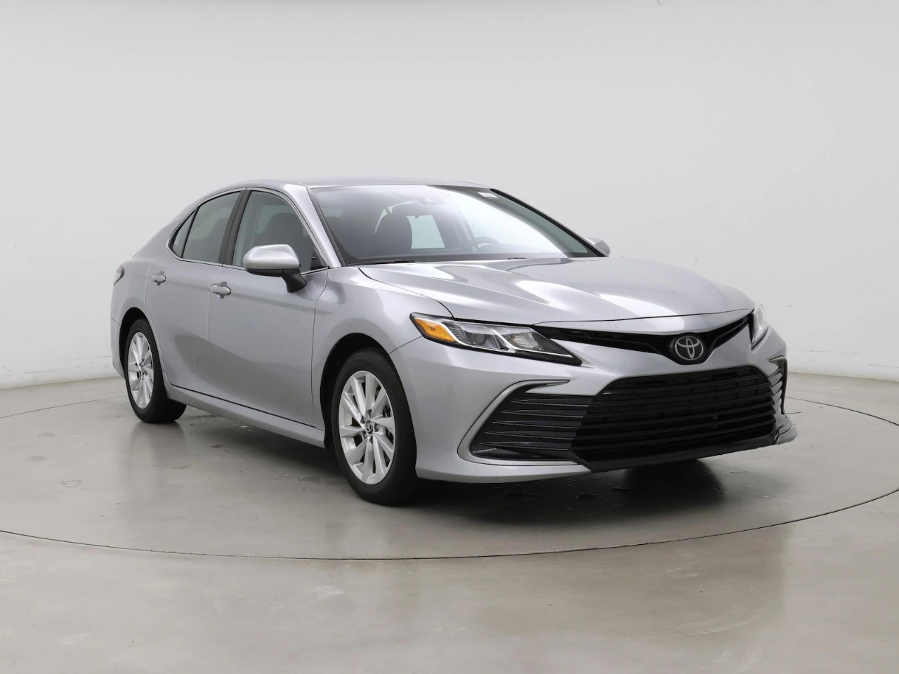 2022 Toyota Camry Hybrid LE