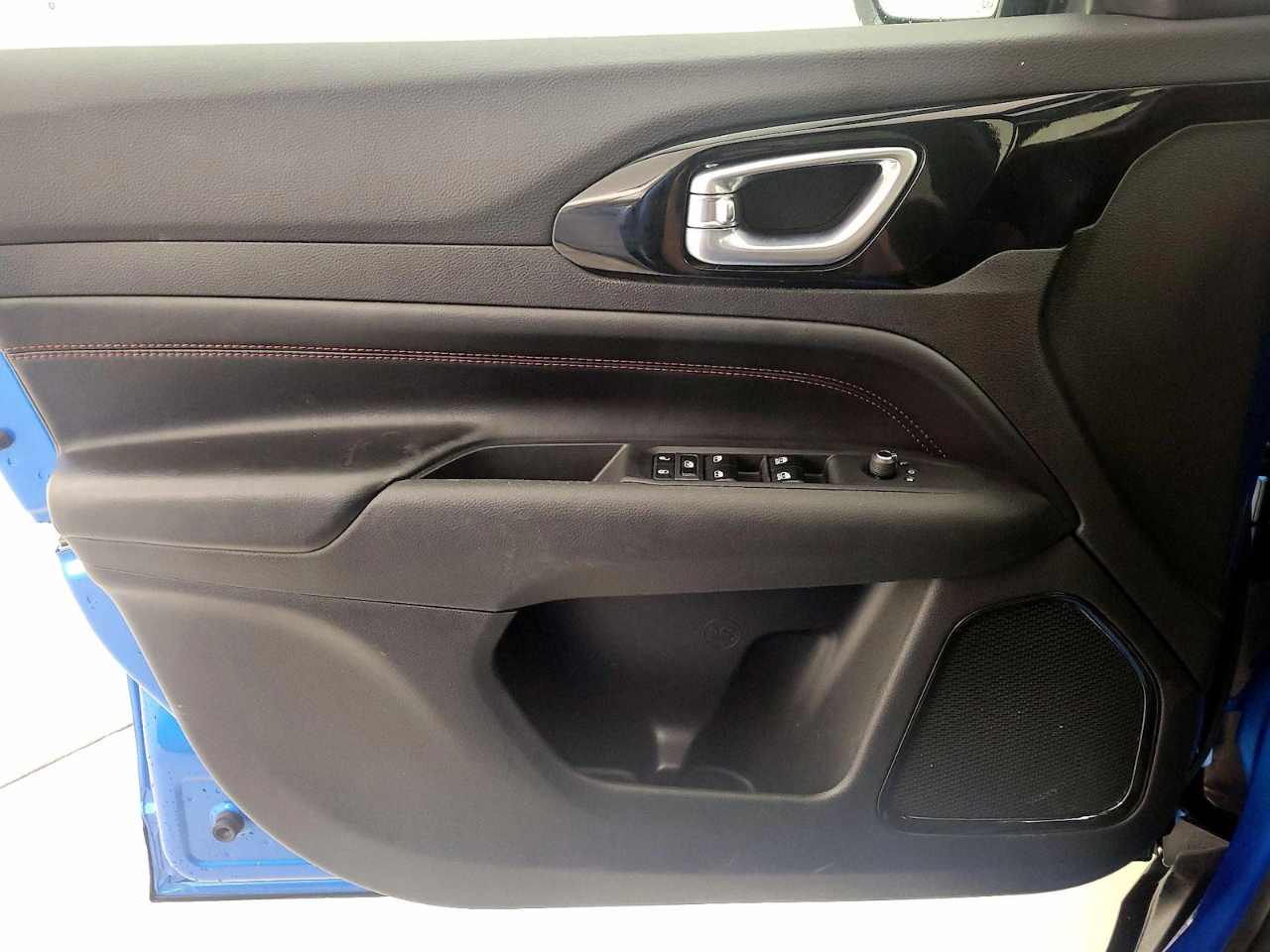 2025 Jeep Compass Trailhawk - Photo 15