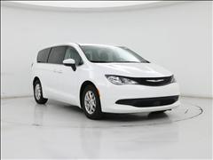 2023 Chrysler Voyager 