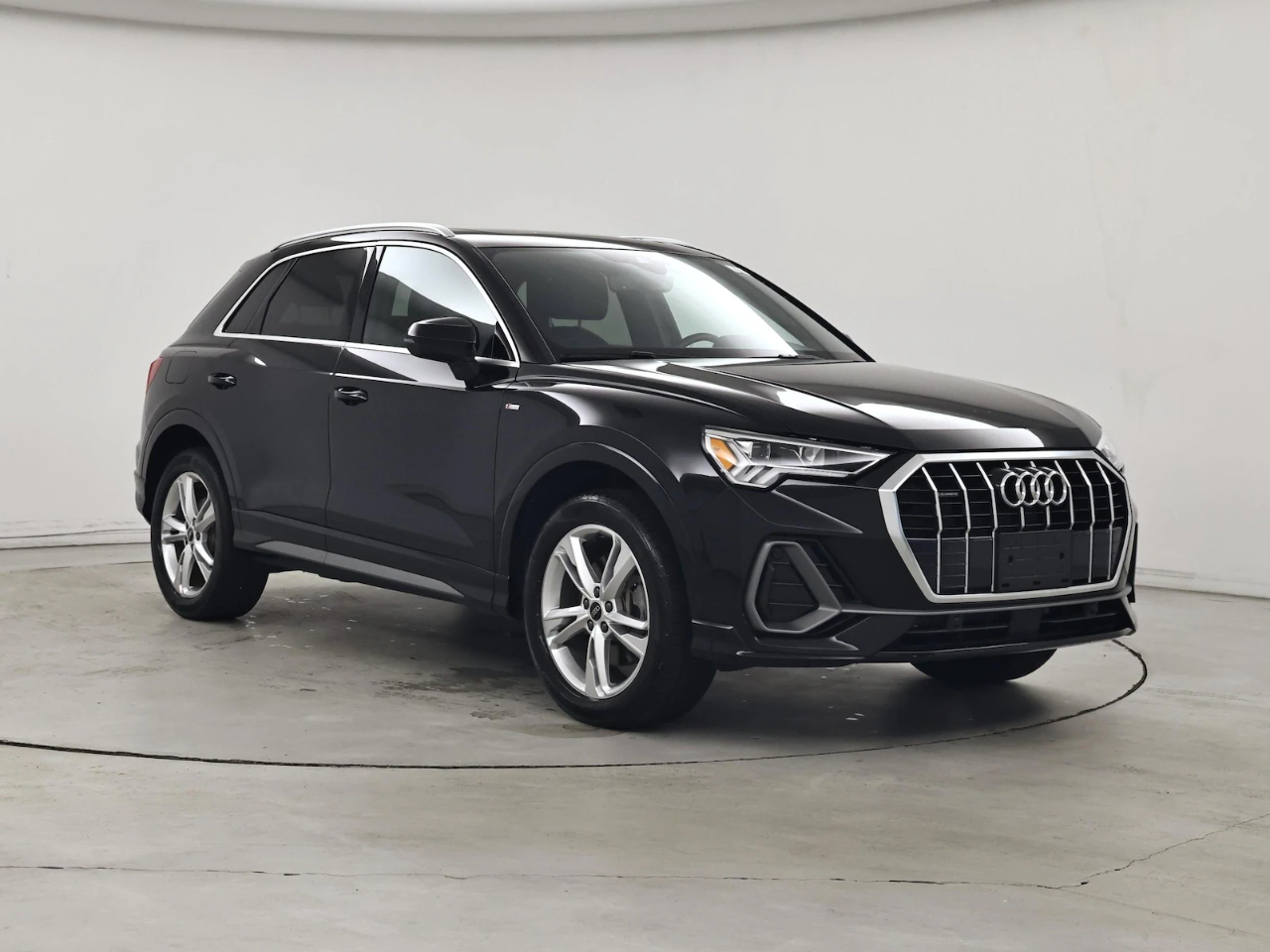 2024 Audi Q3 S line Premium Plus quattro