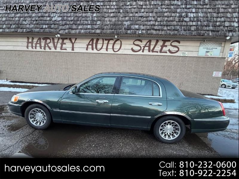 2001 Lincoln Town Car Signature