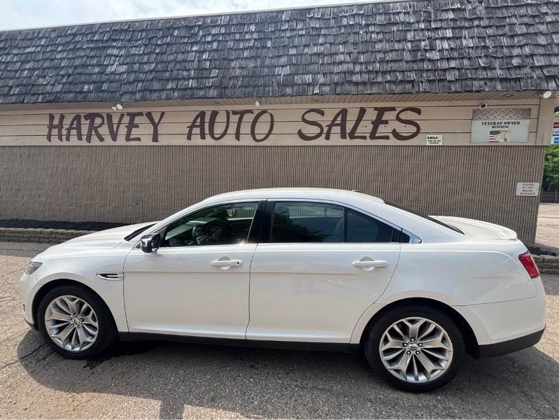 Ford Taurus Limited FWD 2014