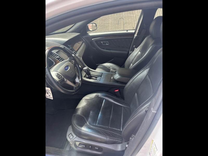 Ford Taurus Limited FWD 2014