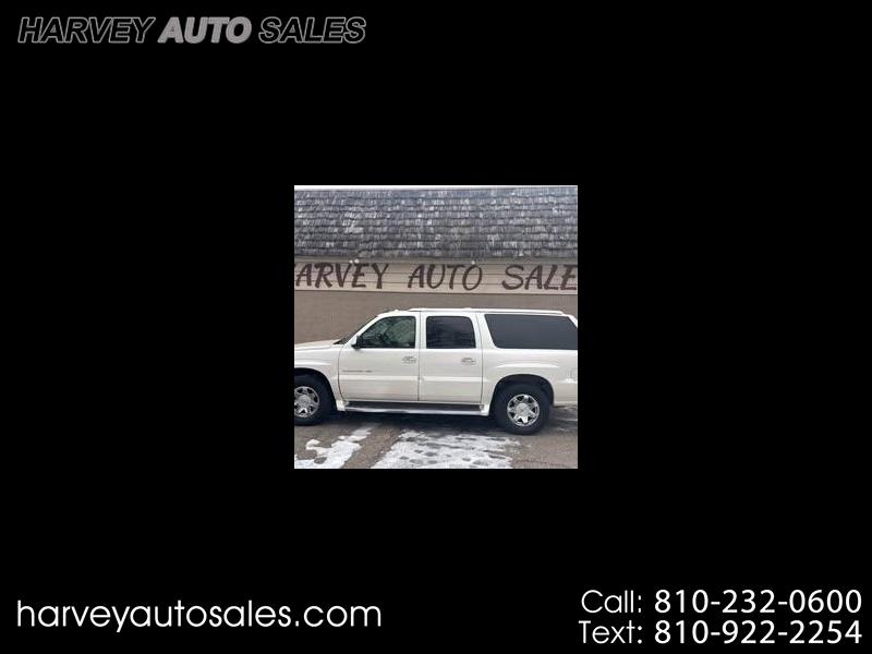 2004 Cadillac Escalade ESV Base's photo