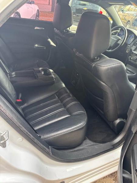 Chrysler 300 S V6 AWD 2013 Chrysler 300 S V6 AWD 2013