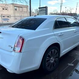 Chrysler 300 S V6 AWD 2013