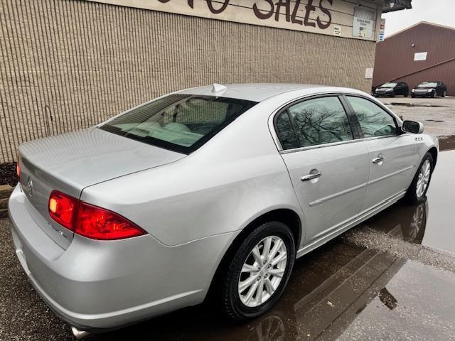Buick Lucerne CX 2010