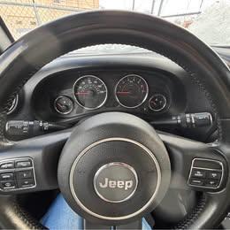 Jeep Wrangler Unlimited Sahara 4WD 2015