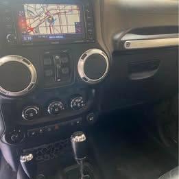 Jeep Wrangler Unlimited Sahara 4WD 2015