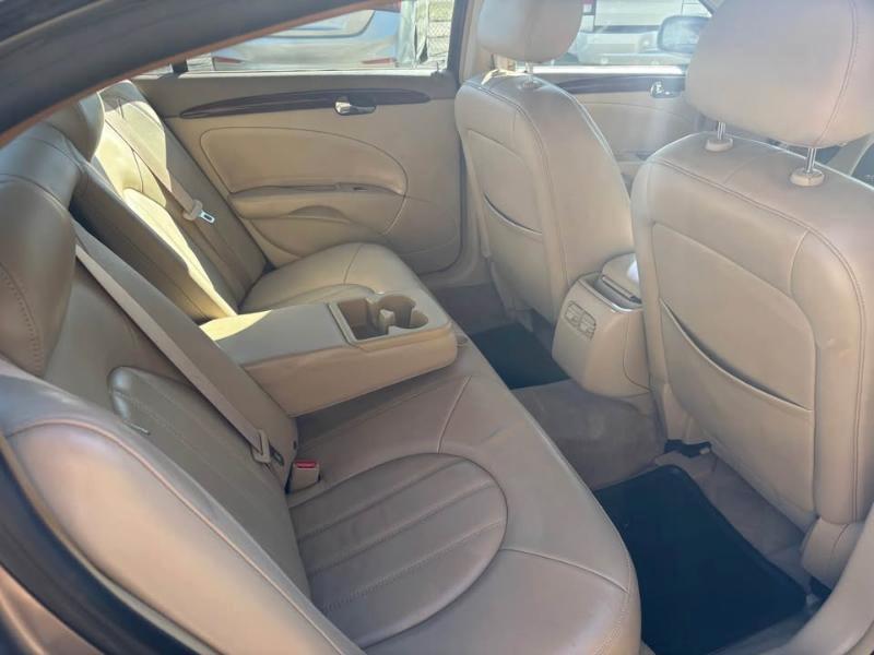 Buick Lucerne CXL V6 2006