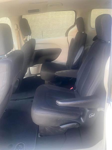 Chrysler Pacifica Touring 2017