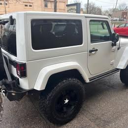 Jeep Wrangler Sahara 4WD 2017