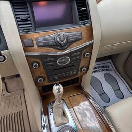 Infiniti QX80 4WD 2014