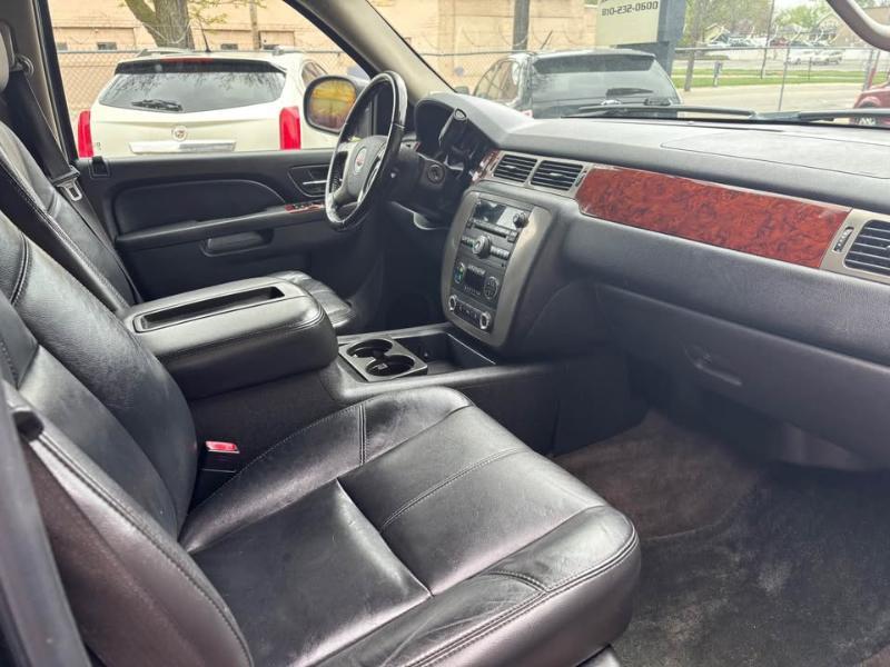 GMC Yukon SLT1 4WD 2010