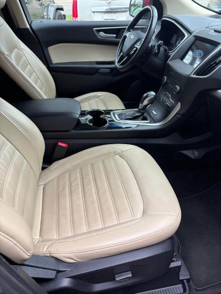 Ford Edge SEL FWD 2016