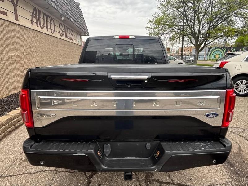Ford F-150 XL SuperCrew 5.5-ft. Bed 4WD 2015