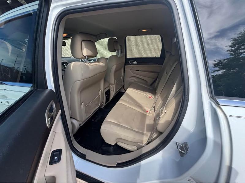 Jeep Grand Cherokee Laredo 4WD 2014