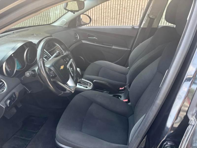 Chevrolet Cruze 1LT 2011