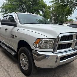 RAM 2500 Tradesman Crew Cab SWB 4WD 2015