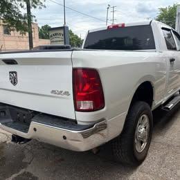 RAM 2500 Tradesman Crew Cab SWB 4WD 2015