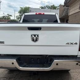 RAM 2500 Tradesman Crew Cab SWB 4WD 2015