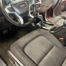 GMC Canyon SLE Crew Cab 2WD Short Box 2015