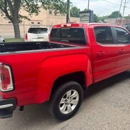 GMC Canyon SLE Crew Cab 2WD Short Box 2015