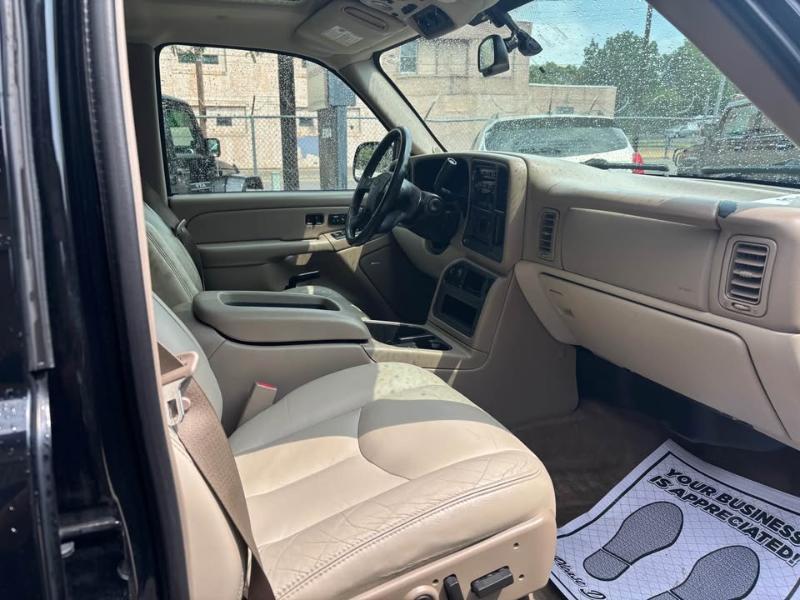 Chevrolet Tahoe 4WD 2005