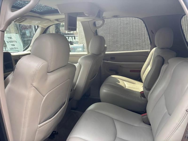 Chevrolet Tahoe 4WD 2005