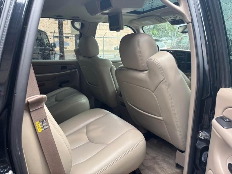Chevrolet Tahoe 4WD 2005