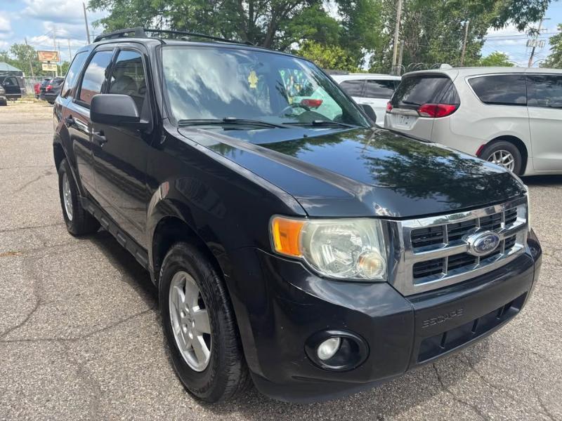 Ford Escape XLT 4WD I4 2009