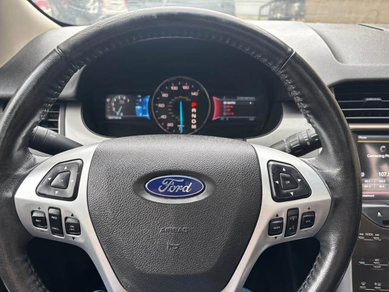Ford Edge SEL FWD 2011