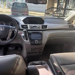 Honda Odyssey Touring 2015